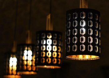 La factura eléctrica del usuario medio se dispara a los 136 euros en los primeros 7 días de octubre