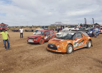 El Autocross de Níjar devolvió la espectacularidad del mejor automovilismo a la afición almeriense