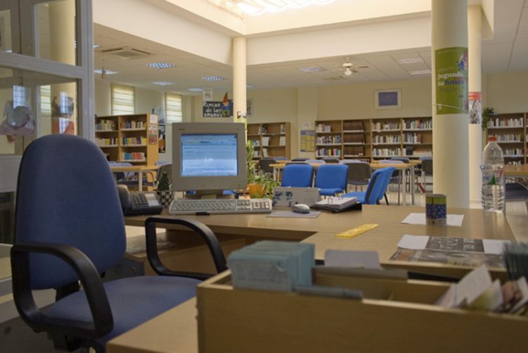 Ganemos Jerez exige al gobierno que cumpla sus acuerdos y abra cuanto antes la biblioteca de la Zona Sur por las tardes