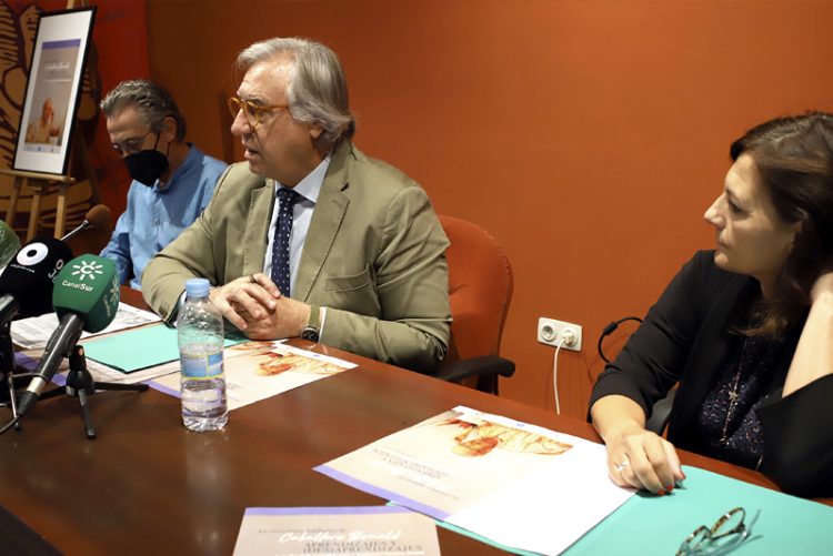 La Fundación Caballero Bonald organiza el ciclo ‘Aprendizajes y (des)aprendizajes’ sobre la figura del autor jerezano