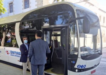El autobús del futuro llega a El Puerto
