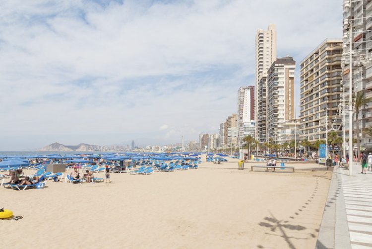 Benidorm vuelve de nuevo a nivel de riesgo extremo por coronavirus