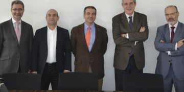 Aqualia reembolsa el importe de las facturas del agua de este año a los centros de Cáritas de la ciudad