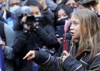 Greta Thunberg: “El cambio no vendrá de adentro de la COP26, está aquí afuera”
