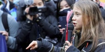 Greta Thunberg: “El cambio no vendrá de adentro de la COP26, está aquí afuera”