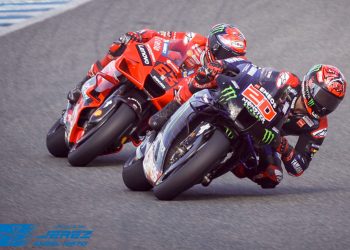 Takaaki Nakagami (Honda), manda en el primer día de test oficial MotoGP en Jerez