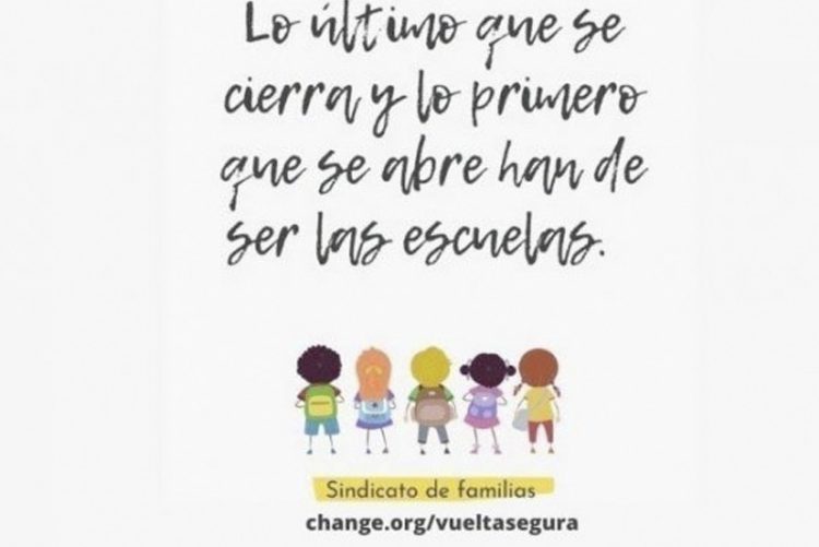 Las familias contra Ayuso: “Lo último que se cierra y lo primero que se abre han de ser las escuelas”