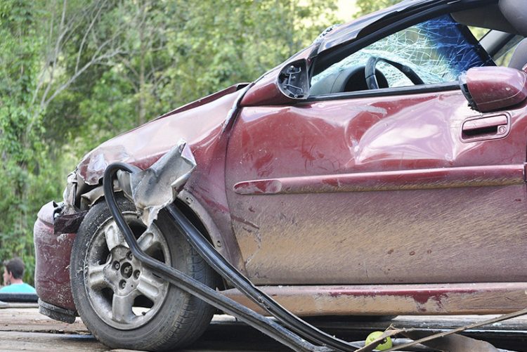 Un fallecido al salirse de la vía su turismo en la carretera A-373 en Benaocaz (Cádiz)