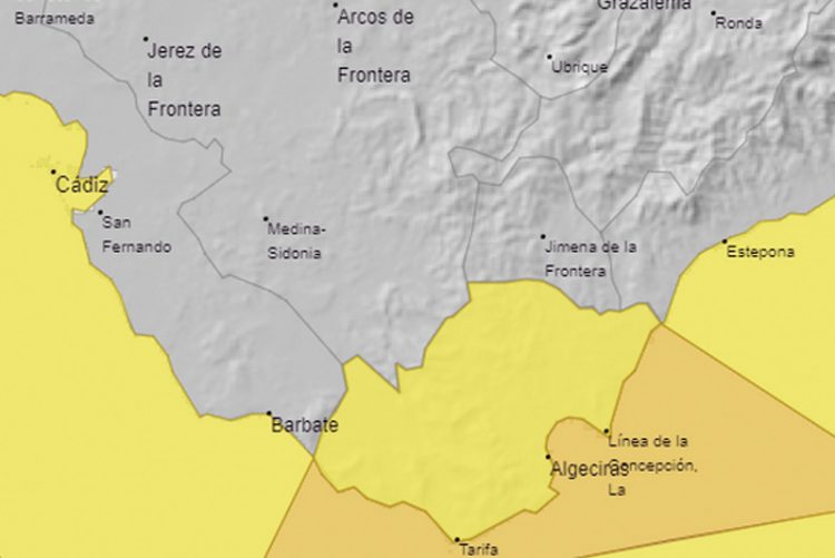 Alerta naranja por fuerte viento de levante en Cádiz