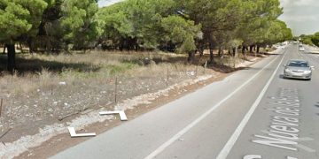 Fallece un hombre de 30 años al caerse de la moto en Chiclana de la Frontera