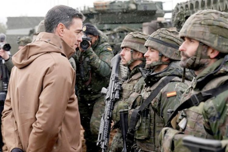 El Gobierno redobla el envío de armas a Ucrania a través de terceros países