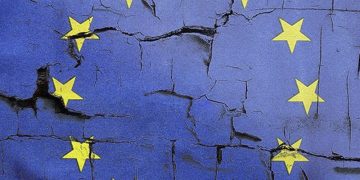 La UE envía armas a Ucrania por valor de 500 millones de euros a través del «Fondo Europeo para la paz»