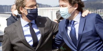 El CIS confirma el asecenso del bloque PP y VOX