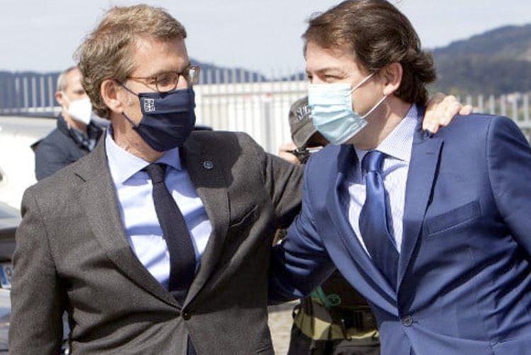 El CIS confirma el asecenso del bloque PP y VOX