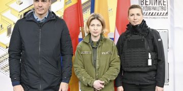 Sánchez visita a Zelensky y reafirma su compromiso con la política guerrerista de la UE