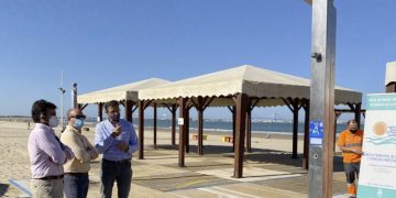 Duchas inteligentes para las playas de El Puerto