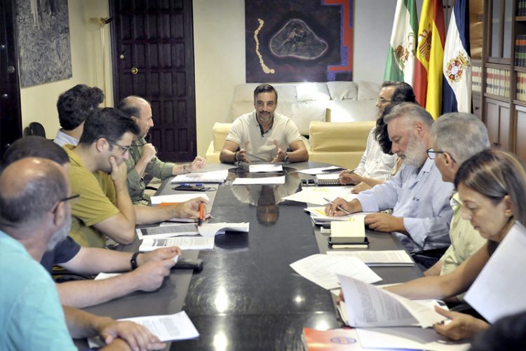 La nueva Ordenanza municipal de Veladores, un poco más cerca