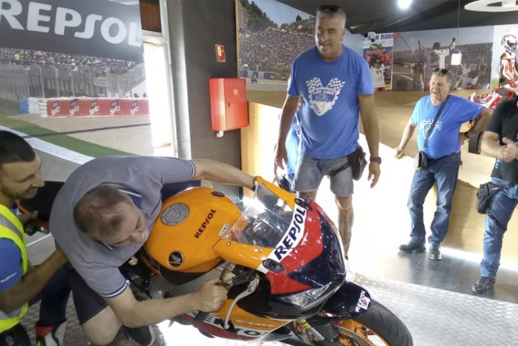 Los Viñis muestran el lado más solidario de la moto