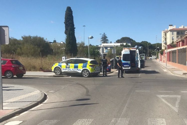 Fallece un motorista en El Puerto tras sufrir un accidente en la Urbanización de Vistahermosa