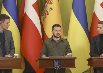 Suma y sigue: 1.000 millones más para Defensa