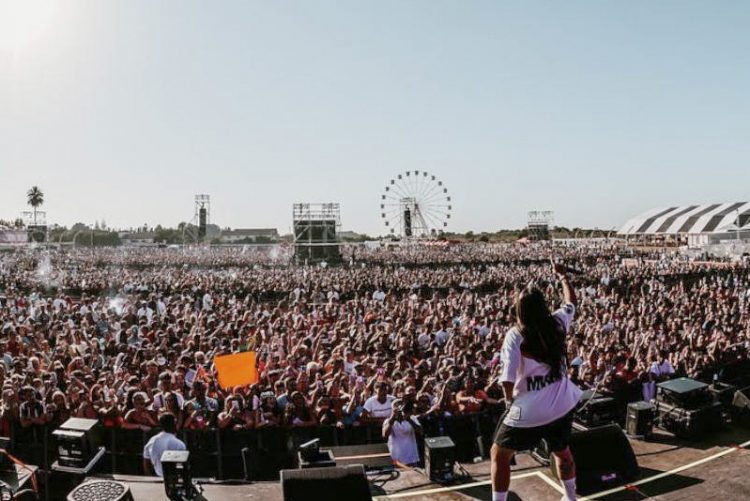 FACUA denuncia al Puro Latino Fest de El Puerto de Santa María por impedir entrar con comida y bebida