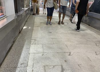 Comerciantes satisfechos por el cumplimiento de los plazos de las obras del Mercado de Abastos aunque no tanto con el resultado