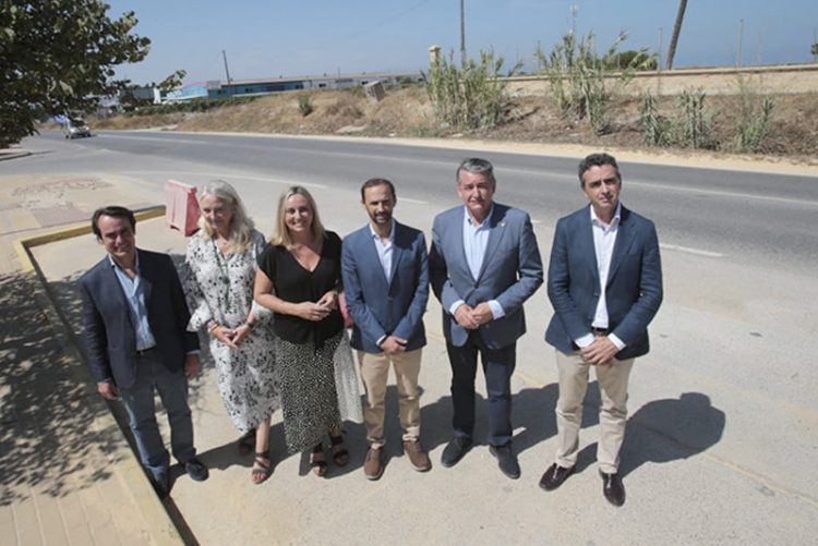 Comienzan las obras del desdoble de la carretera de acceso a Sanlúcar desde Chipiona