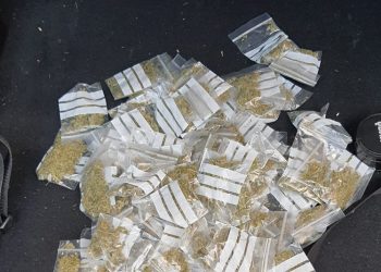 Detenido con 75 “bolsitas” de marihuana en la Plaza del Arenal