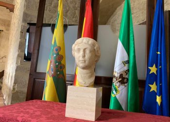 De vuelta a casa el busto romano robado en Bornos en 2010