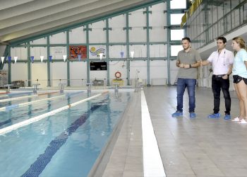 La piscina José Laguillo reabre sus puertas con una oferta de cursos de natación