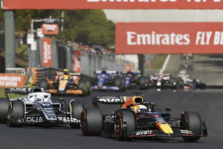 La FIA vuelve a poner el punto negativo a lo que podría haber sido una gran carrera en el Gran Premio de Monza