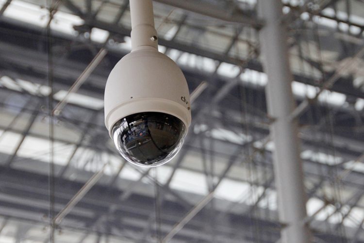 Condenan con 20.00 euros de multa a un restaurante por grabar las conversaciones de sus trabajadores