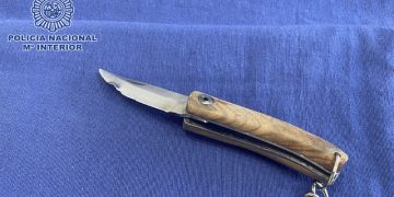 Pillan infraganti a un atracador mientras agredía a un vecino de Jerez