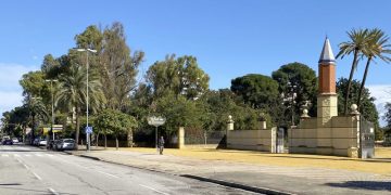 La serie de Netflix “Kaos” llega este lunes a Jerez con un dispositivo especial de tráfico