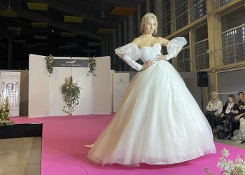 La Pasarela Bodasur toma el protagonismo con las últimas tendencias para bodas y comuniones