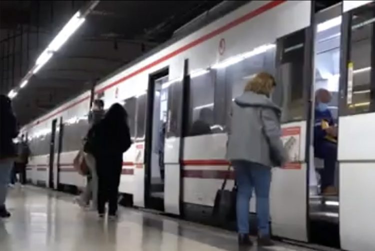 Abonos gratuitos de Renfe 2023: ¿cómo adquirirlos y cuáles son los requisitos?