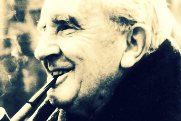 J.R.R. Tolkien: 131 años del nacimiento del creador de El señor de los anillos