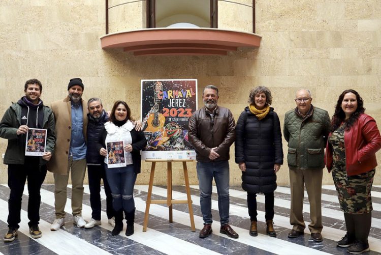 Jerez vuelve a vivir el carnaval en sus calles