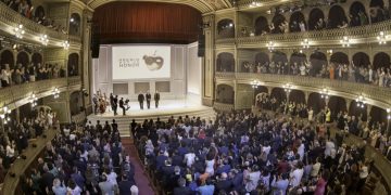 Cádiz brilla en la entrega de los Premios Max y se consolida como epicentro cultural a nivel nacional