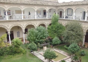 La Junta de Andalucía regula las nueve Escuelas de Arte y Superiores de Diseño de la comunidad autónoma