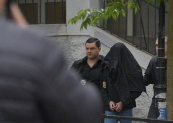 Tiroteo en una escuela de Belgrado deja al menos nueve muertos, incluidos ocho menores