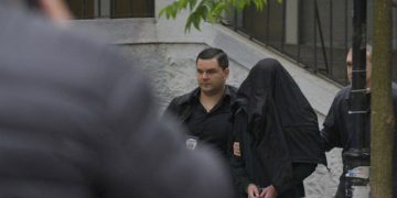 Tiroteo en una escuela de Belgrado deja al menos nueve muertos, incluidos ocho menores