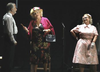 ‘Edad de oro’ triunfa en el Encuentro de Teatro Personas Mayores Activas 2023 con la obra “Academia Modernista”