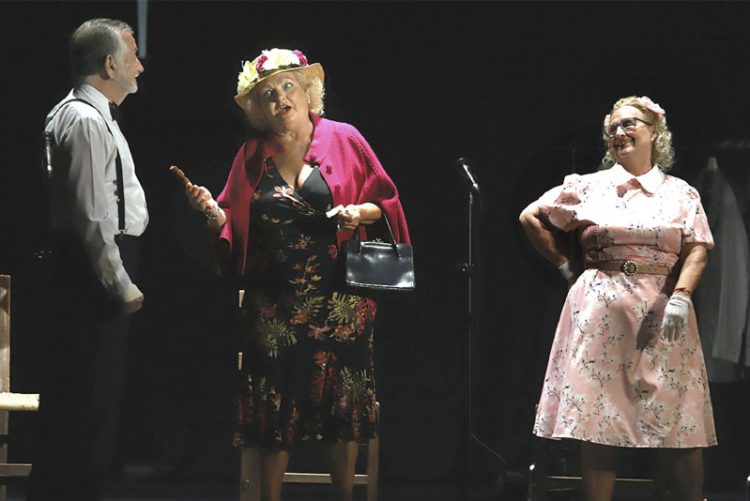 ‘Edad de oro’ triunfa en el Encuentro de Teatro Personas Mayores Activas 2023 con la obra “Academia Modernista”
