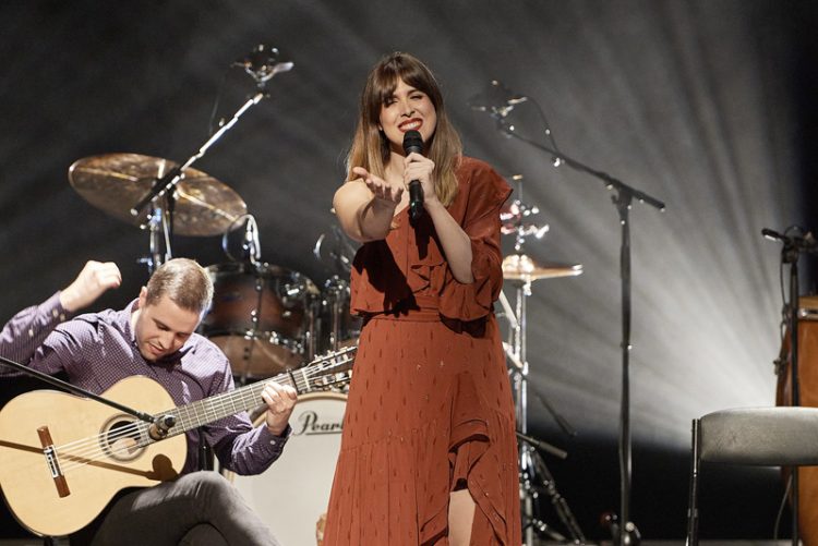 ‘Amarraditos: Canción de Ida y Vuelta’ Llega a Arcos de la Frontera como Parte del Programa de la Red Andaluza de Teatros Públicos