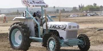 18 equipos participan este sábado en el Campeonato de Andalucía de Tractores que se disputa en la ELA jerezana de Guadalcacín